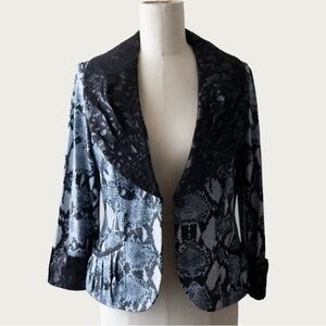 COPY - Alberto Makali Snakeskin Blue & Black Mixed
Print Jacket